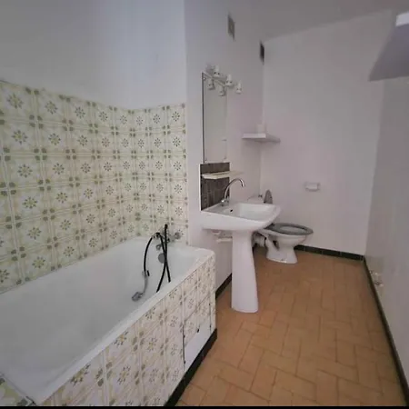 Apartment Location T1 A 10 Min A Pied Centre Ajaccio (Corsica)